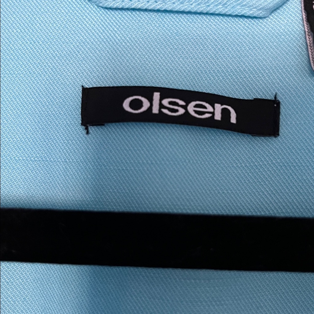 Olsen Light Jacket With Button - Picture 2 of 4